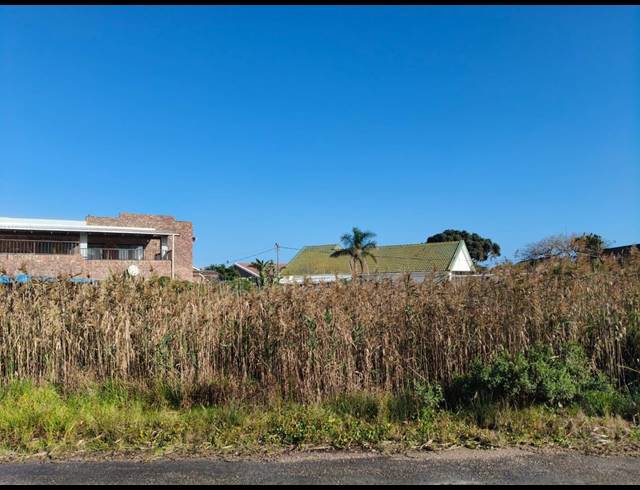 640M² VACANT LAND FOR SALE IN ASTON BAY